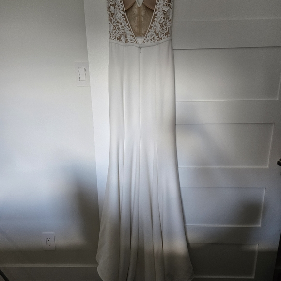 Mikaella style 2190 Wedding Dress - Picture 10 of 16